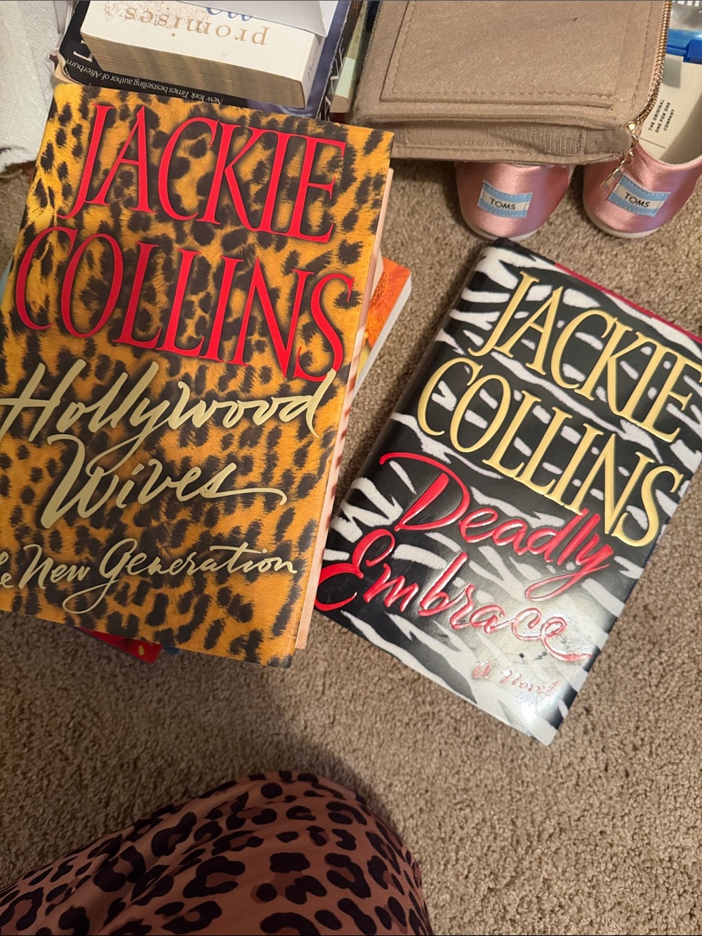 Leopard Print Hardcover Book - Hollywood Wives (Yellow)